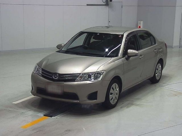 30221 Toyota Corolla axio NZE161 2014 г. (CAA Chubu)